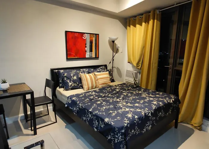 Aparthotel Lowest Rate In Makati With Fast Wifi And View