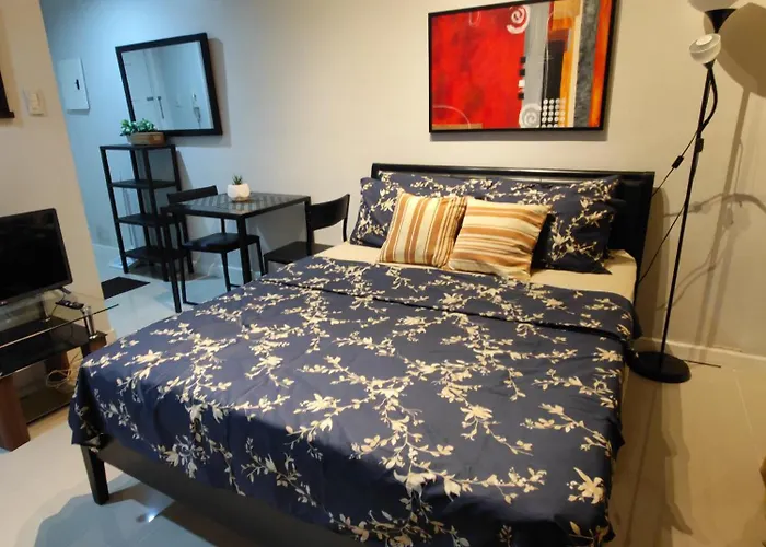 Aparthotel Lowest Rate In Makati With Fast Wifi And View Manila
